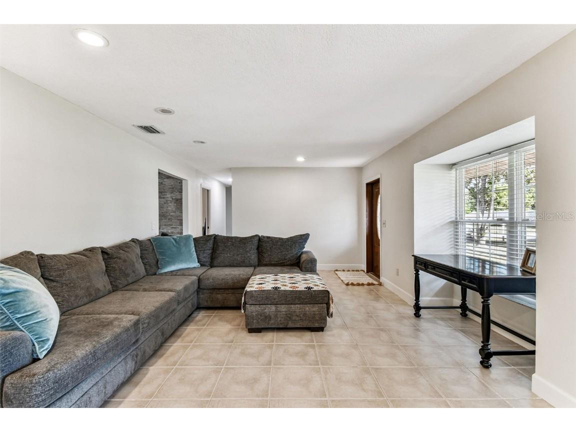 12902 N Howard Avenue Tampa FL 33612 - LAKE FLEUR DE LIS TB8457465 image47