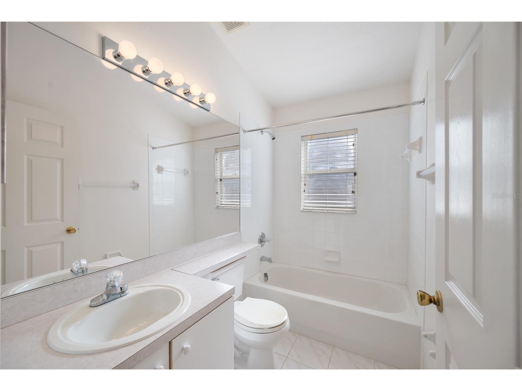 12903 Lake Ventana Drive Tampa FL 33625 TB8464798 image31