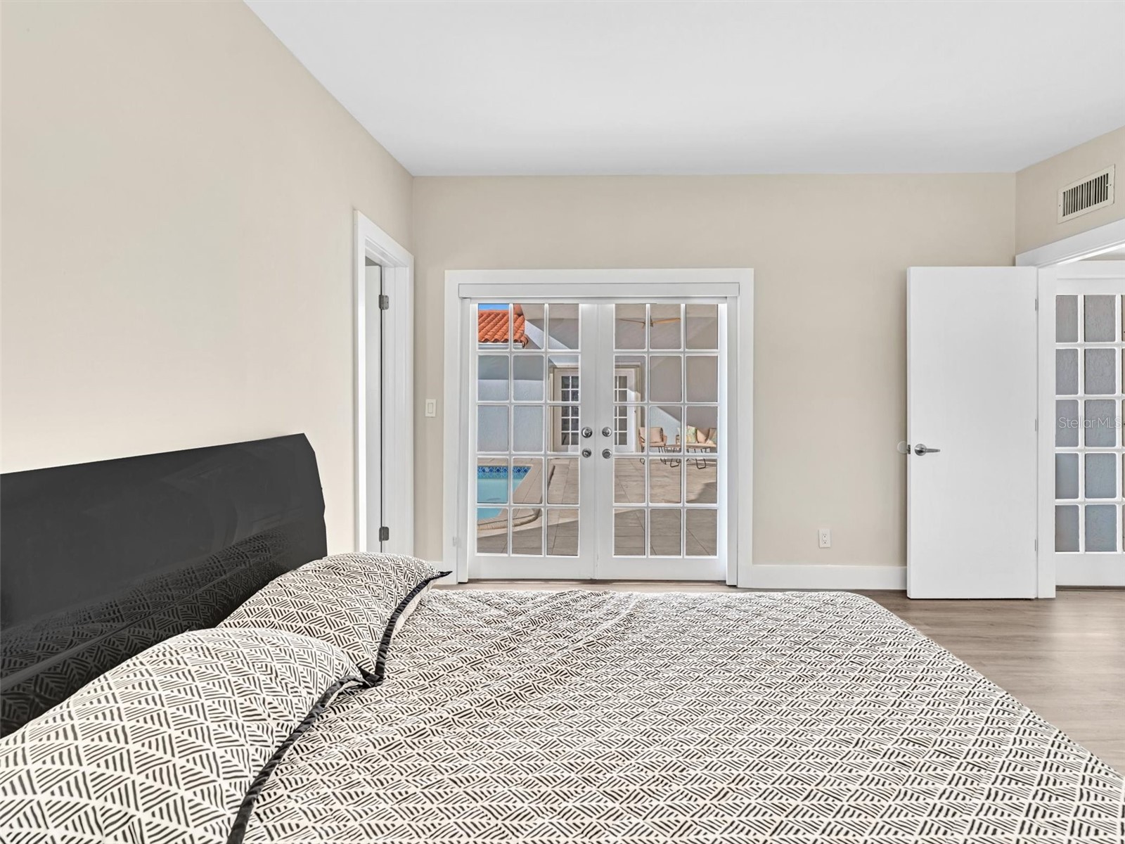 12904 Banyan Road North Miami FL 33181 TB8500637 image56
