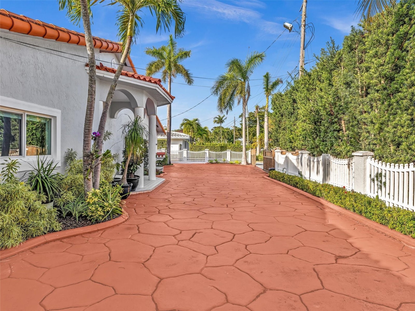 12904 Banyan Road North Miami FL 33181 TB8500637 image82