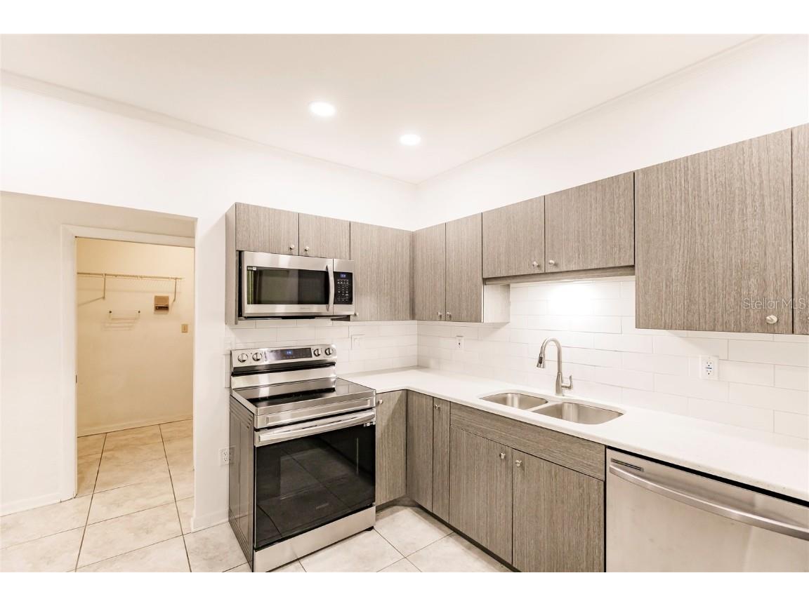 12908 SW Doug Drive Lake Suzy FL 34269 - LAKE SUZY D6136606 image19