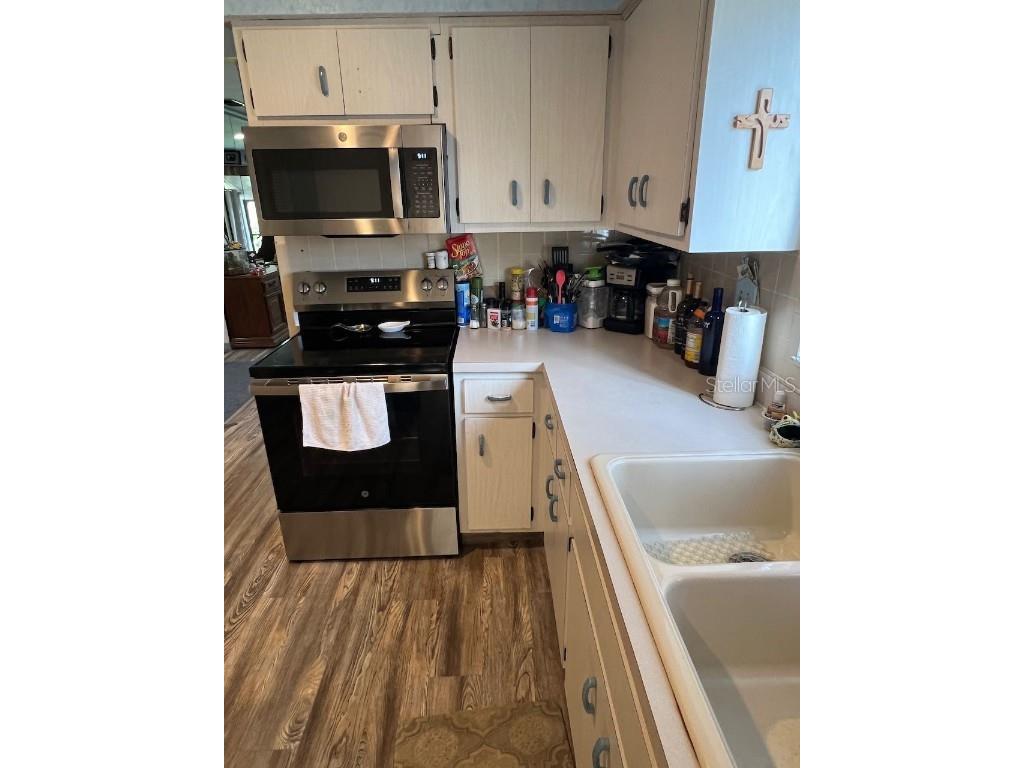 12908 Wedgewood Way #D Hudson FL 34667 TB8409387 image30