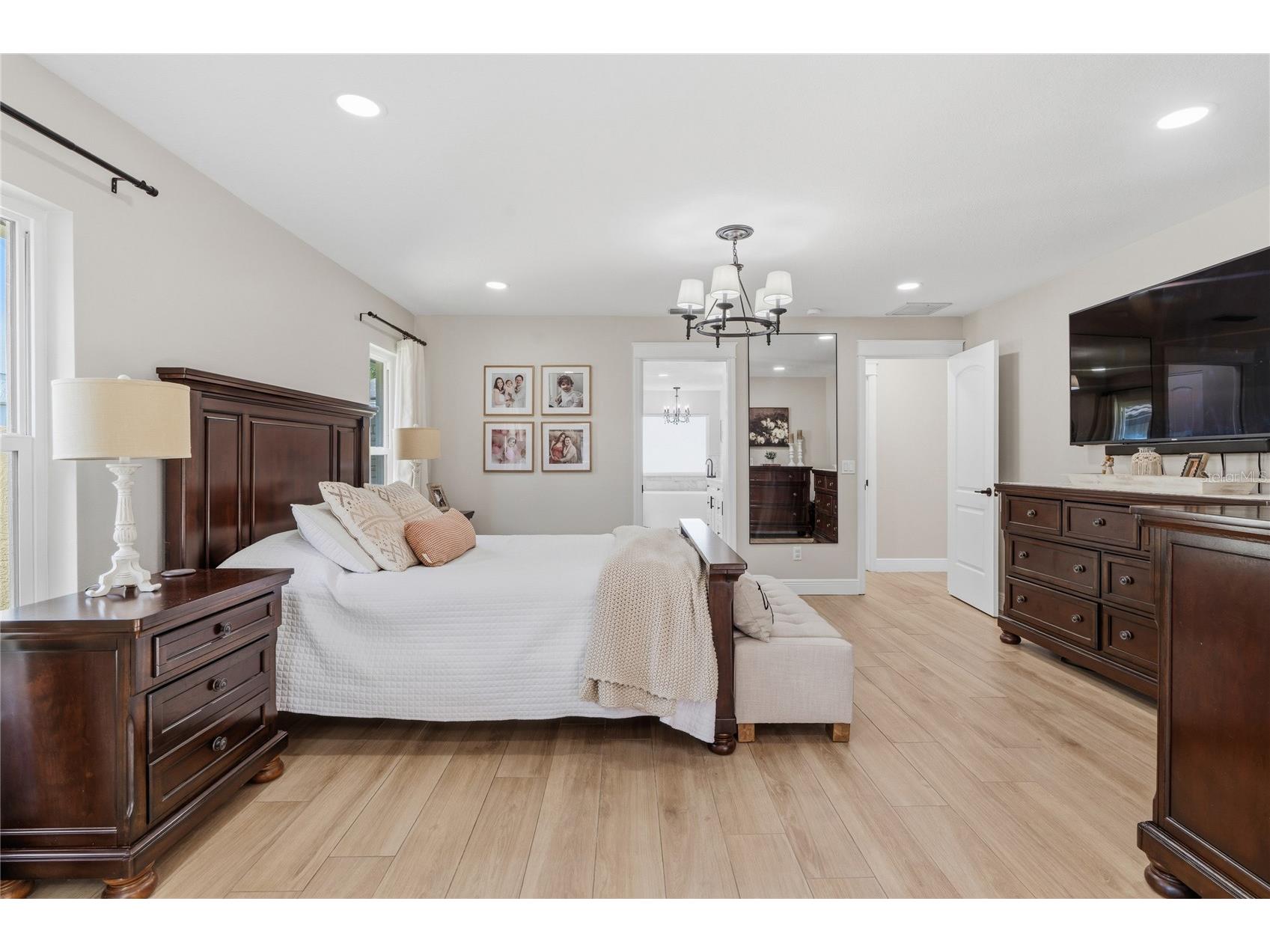 12909 Cinnimon Place Tampa FL 33624 TB8510890 image24