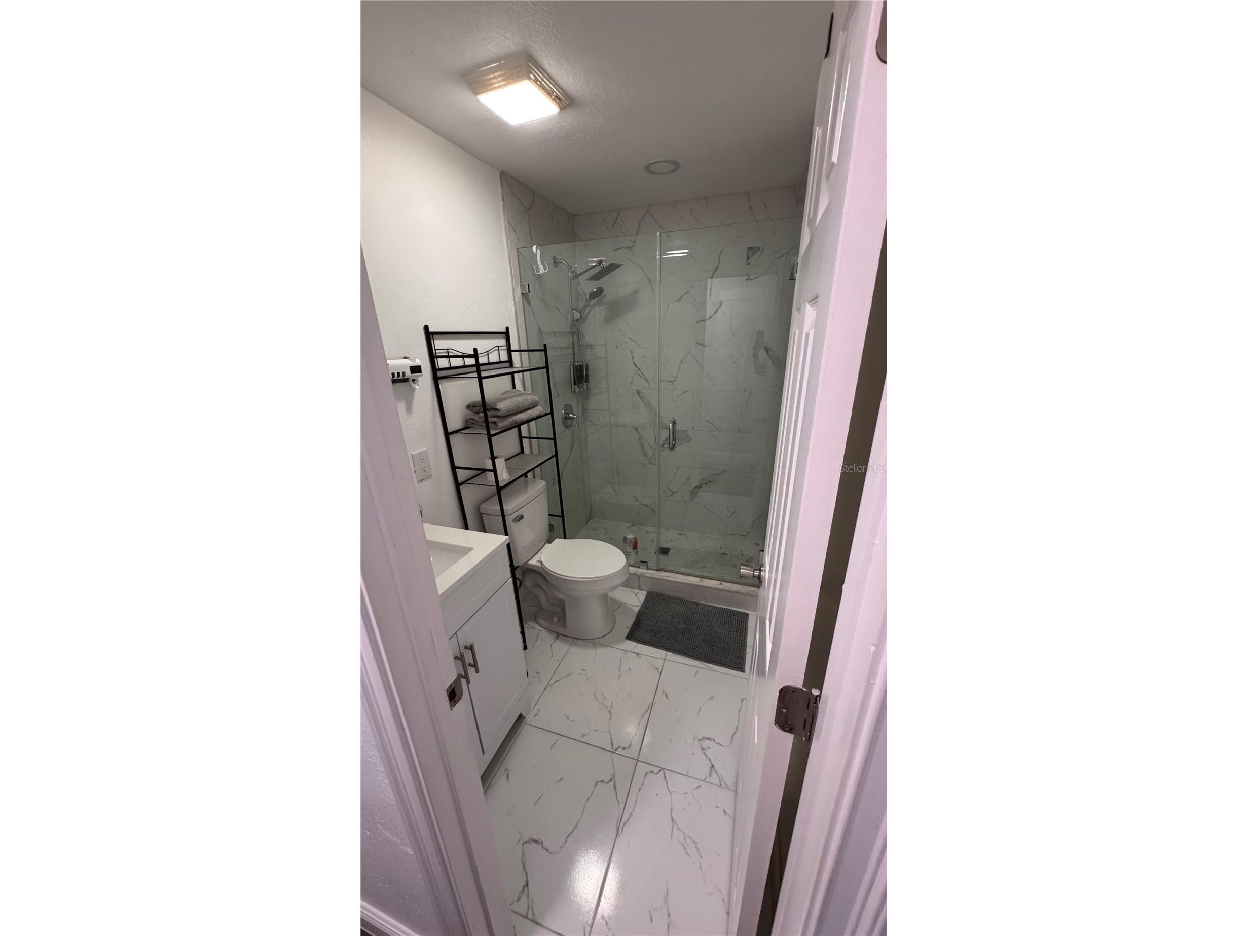 12909 Four Oaks Road Tampa FL 33624 TB8512466 image16