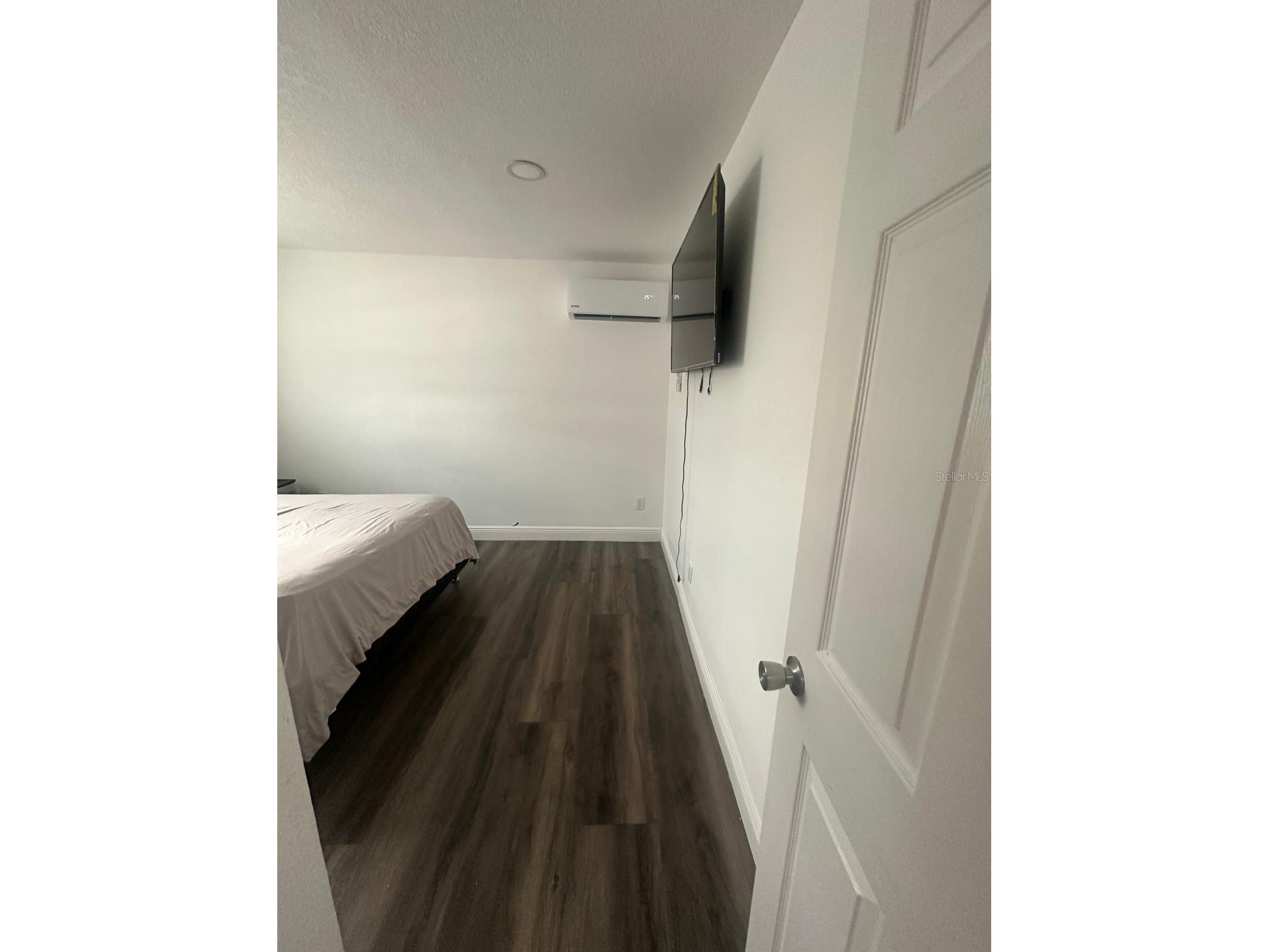 12909 Four Oaks Road Tampa FL 33624 TB8512466 image25