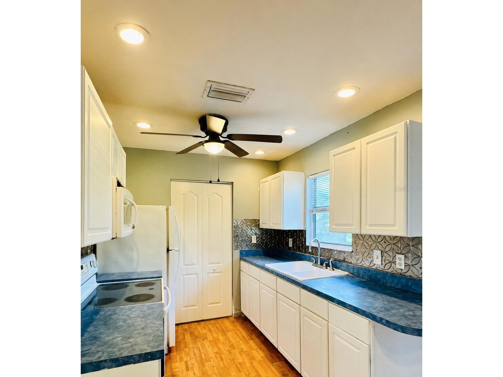 12909 Litewood Drive Hudson FL 34669 TB8531654 image4