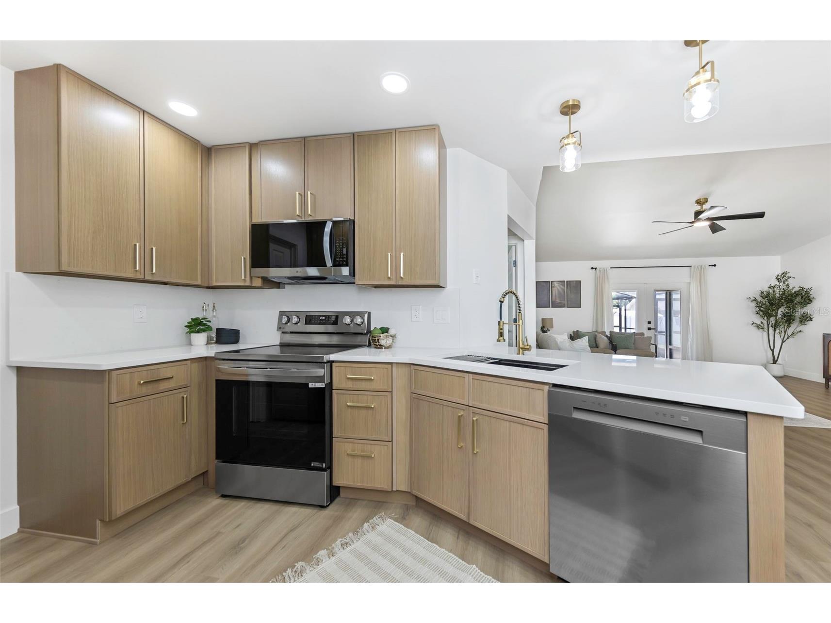 12909 Pineway Drive Largo FL 33773 TB8497695 image15