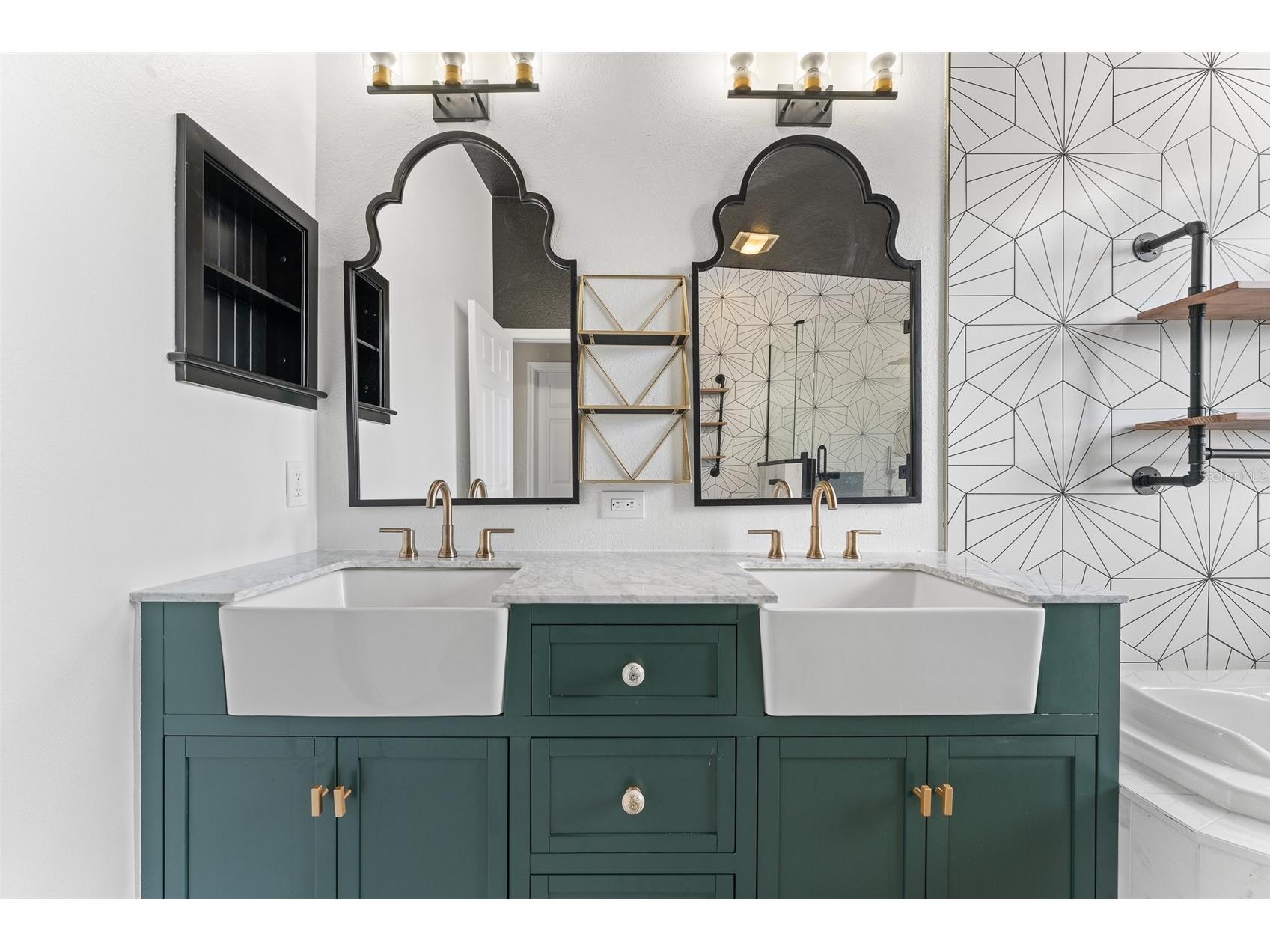 1291 Blackrush Drive Tarpon Springs FL 34689 O6370580 image3