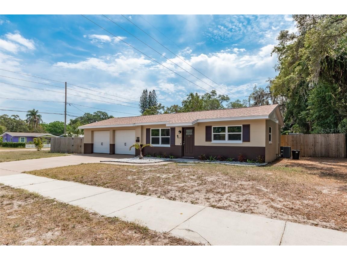 1291 Idlewild Drive Clearwater FL 33755 U8196060 image1