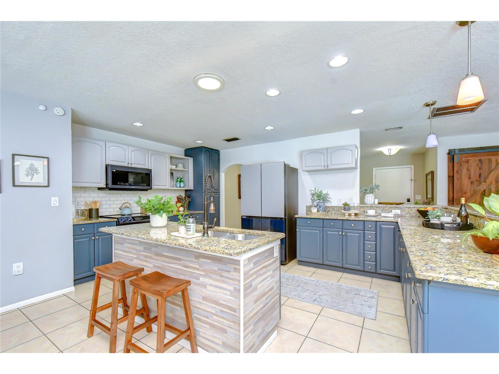 1291 Raleigh Court Tarpon Springs FL 34689 TB8514804 image3