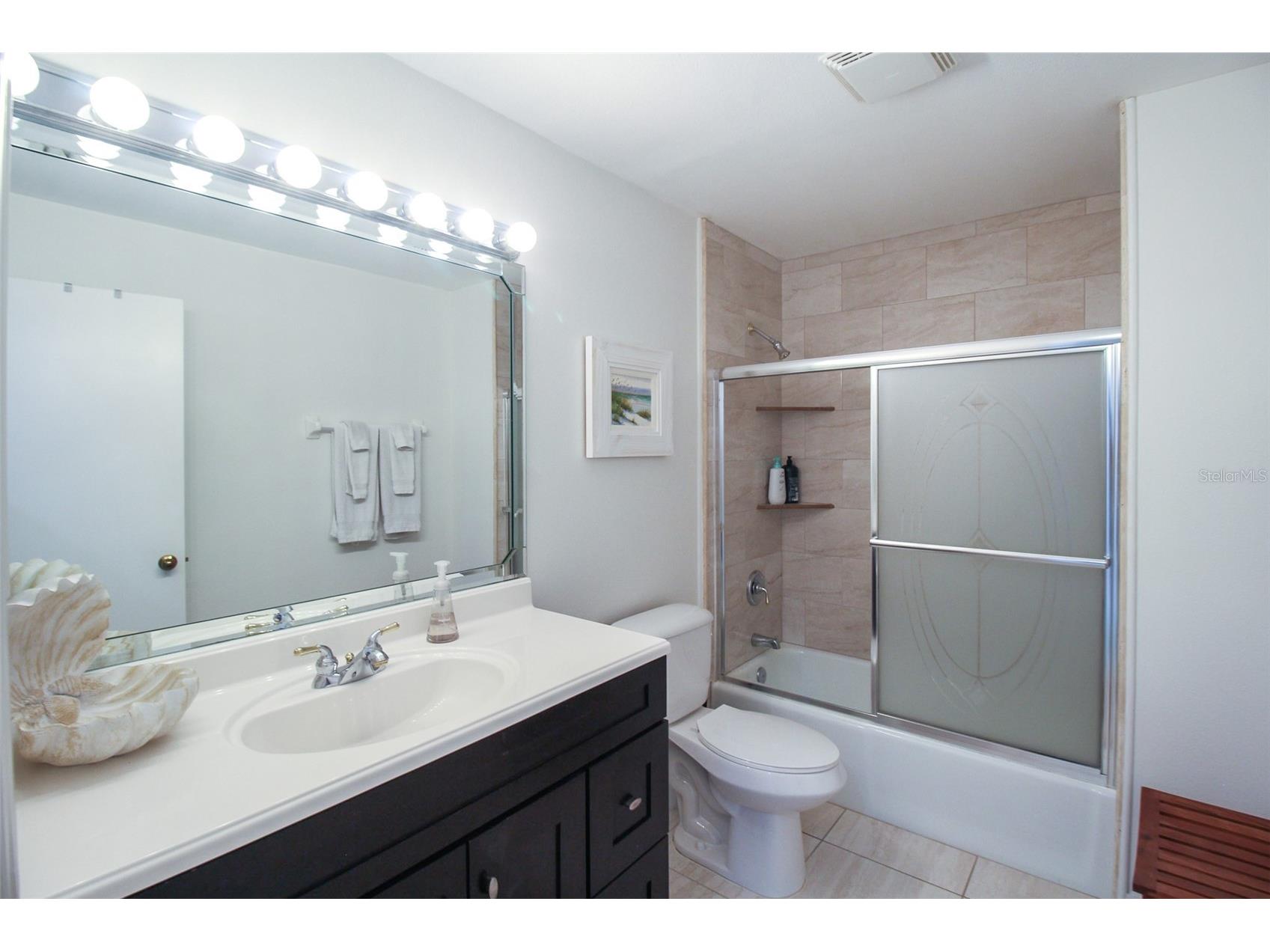 1291 Siesta Bayside Drive #1291A Sarasota FL 34242 A4680368 image10