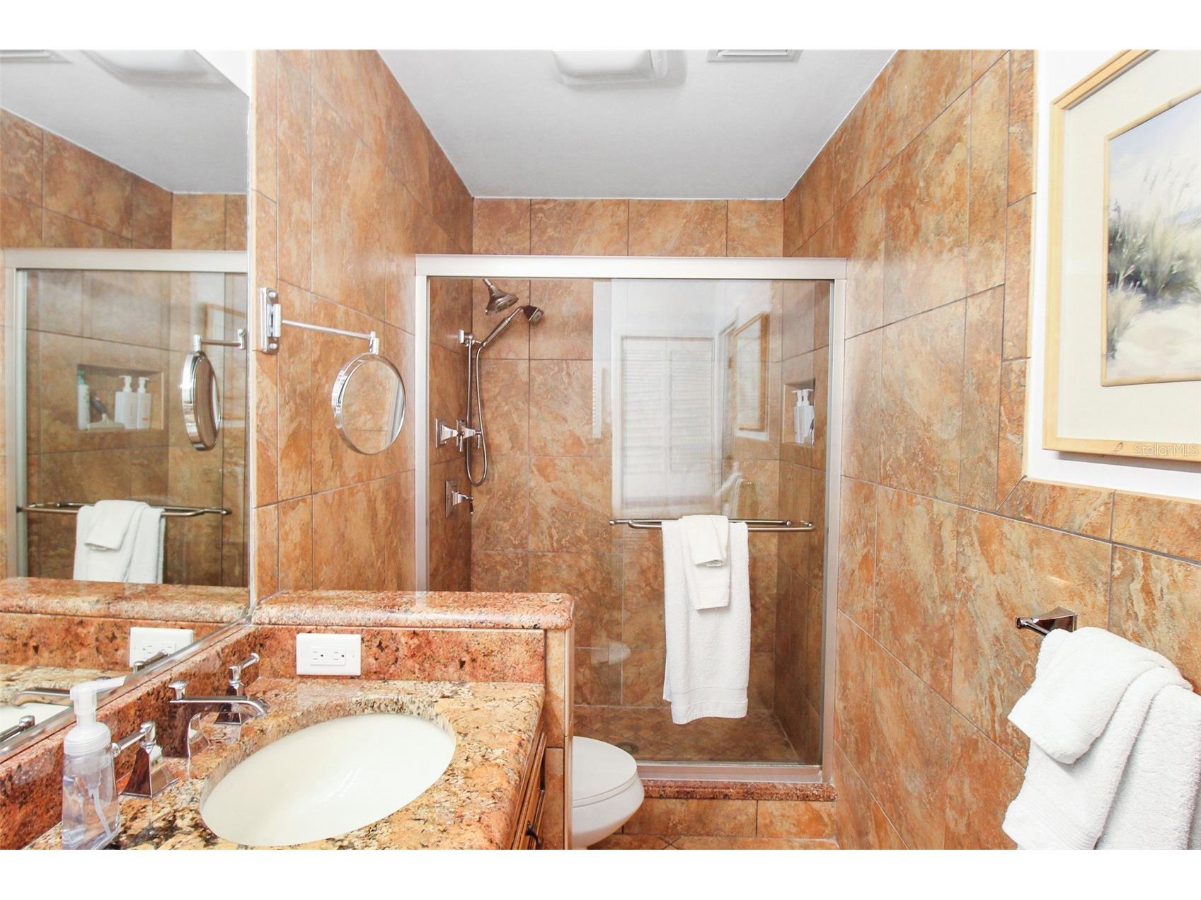 1291 Siesta Bayside Drive #1291A Sarasota FL 34242 A4680368 image33