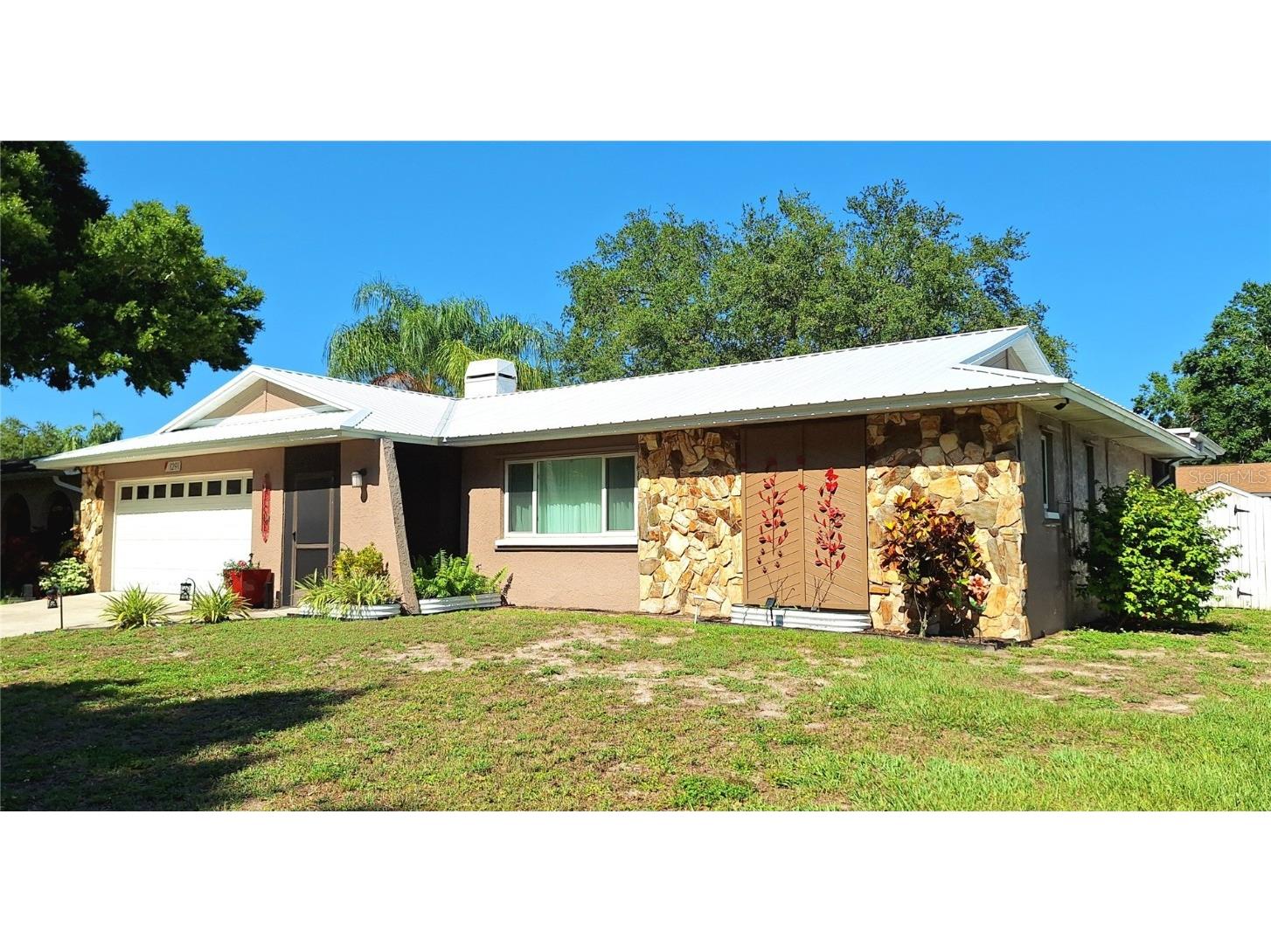1291 Stony Brook Lane Dunedin FL 34698 TB8386473 image1