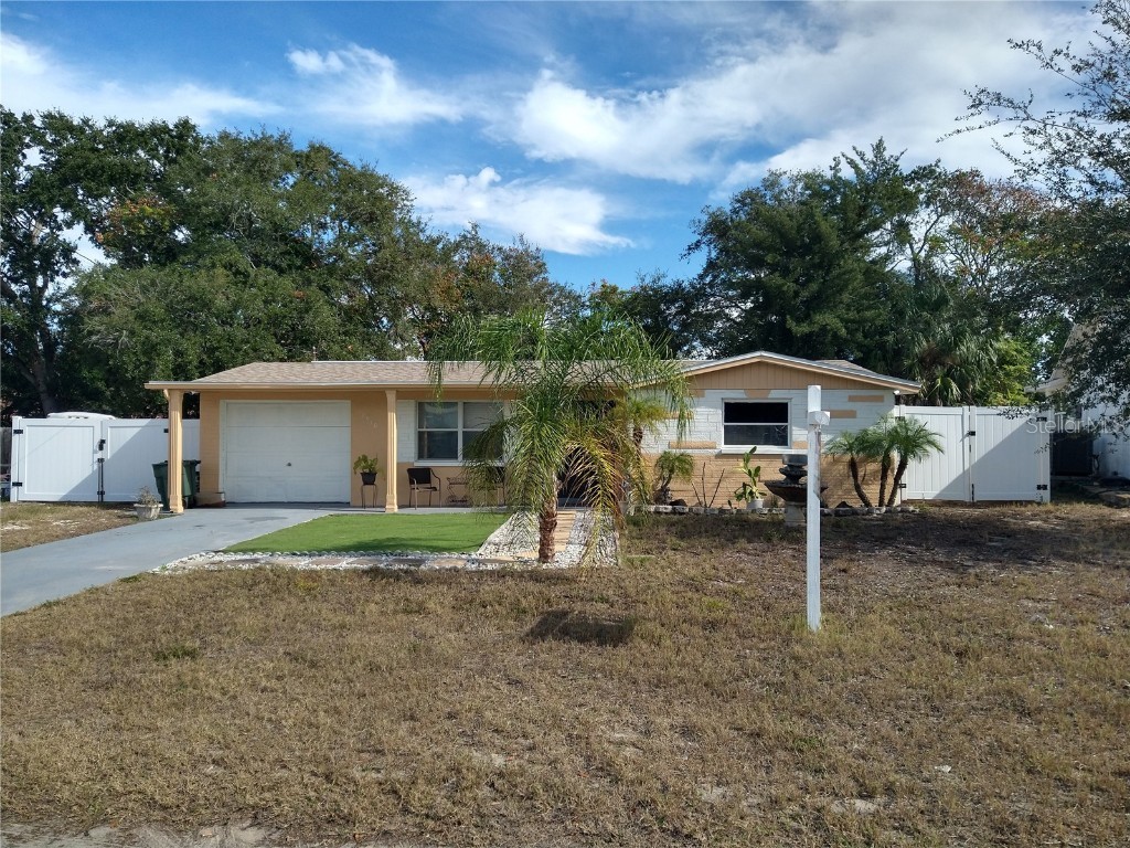 12910 College Hill Drive Hudson FL 34667 W7877864 image1