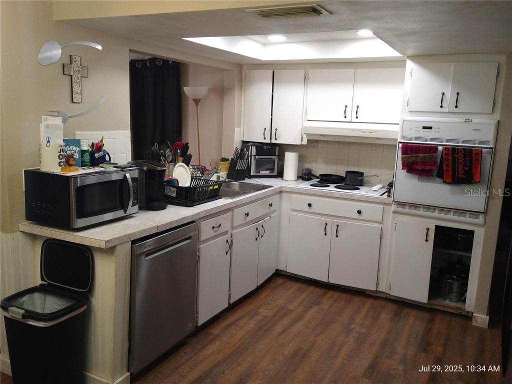 12910 College Hill Drive Hudson FL 34667 W7877864 image11