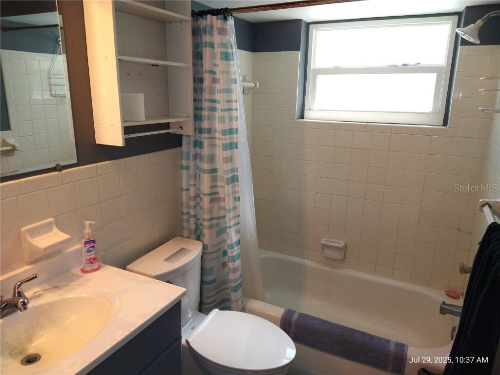 12910 College Hill Drive Hudson FL 34667 W7877864 image22