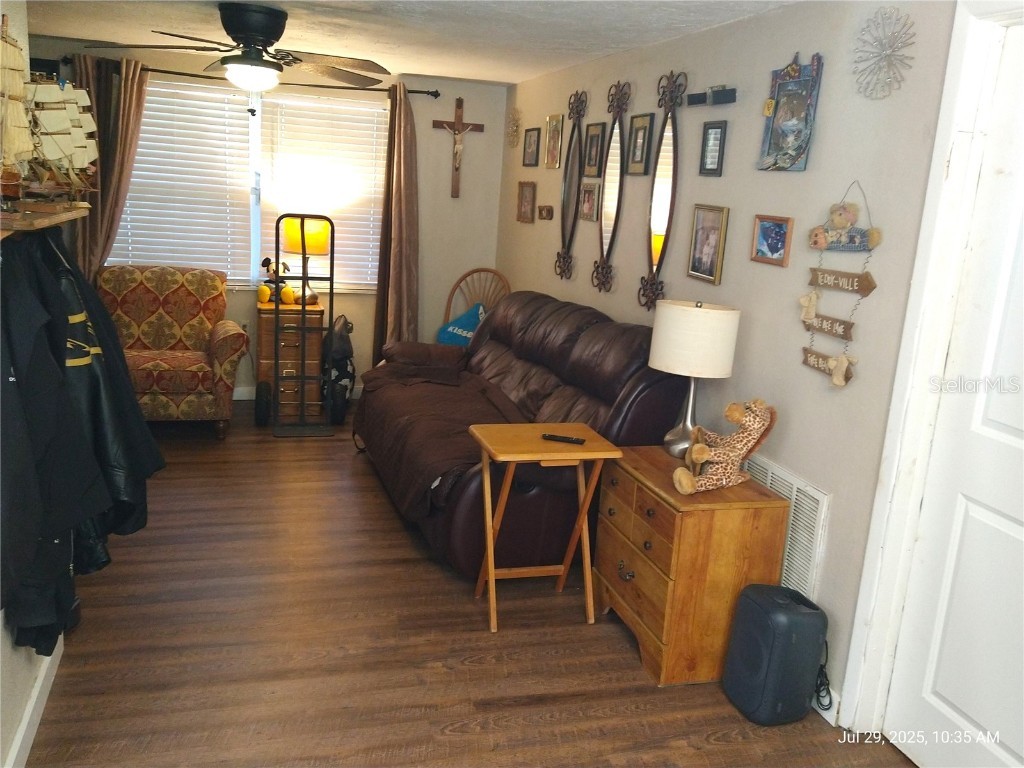 12910 College Hill Drive Hudson FL 34667 W7877864 image8