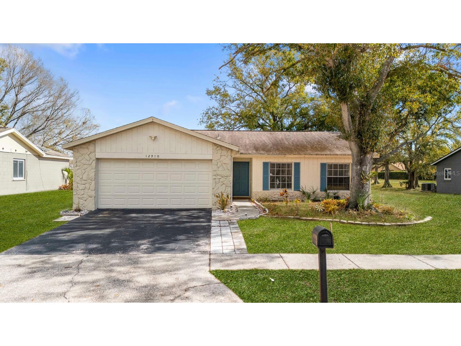 12910 Leadwood Drive Riverview FL 33579 TB8479506 image1