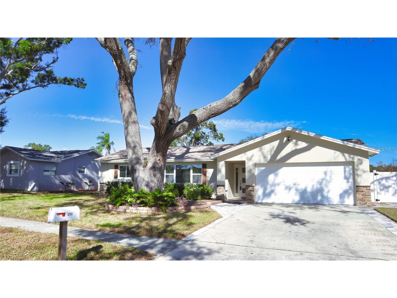 12911 91st Avenue Seminole FL 33776 TB8452316 image1