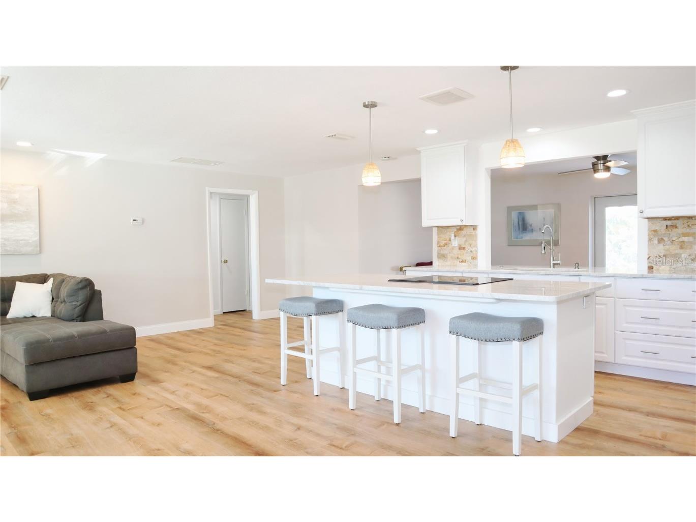 12911 91st Avenue Seminole FL 33776 TB8452316 image6