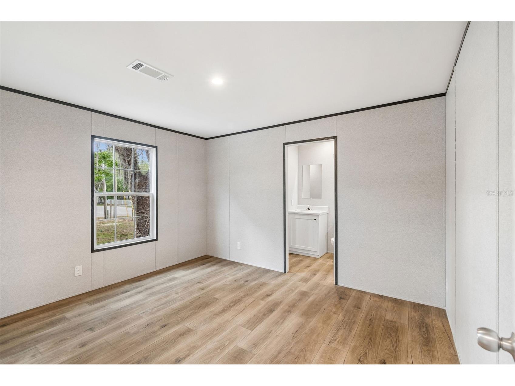 12911 Davista Avenue New Port Richey FL 34654 TB8513215 image14