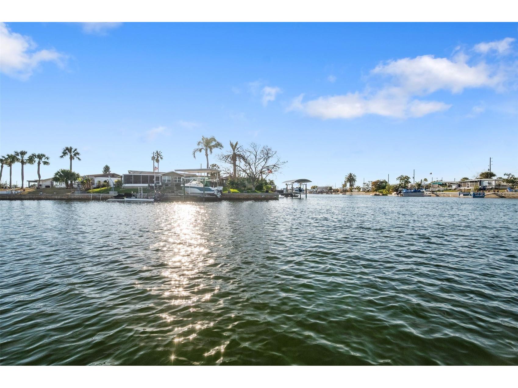12913 1st Isle Hudson FL 34667 TB8481293 image1