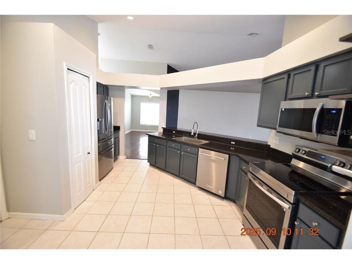 12913 Lake Vista Drive Gibsonton FL 33534 TB8427131 image12