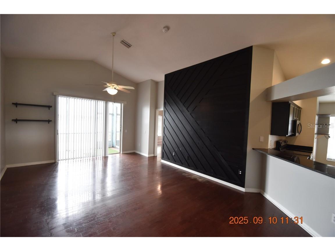 12913 Lake Vista Drive Gibsonton FL 33534 TB8427131 image3