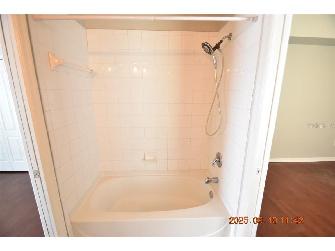 12913 Lake Vista Drive Gibsonton FL 33534 TB8427131 image35