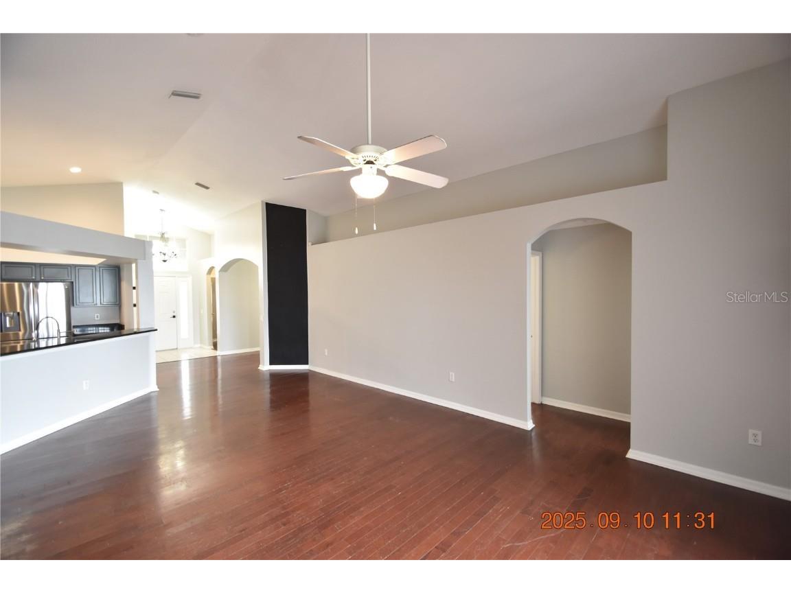 12913 Lake Vista Drive Gibsonton FL 33534 TB8427131 image5