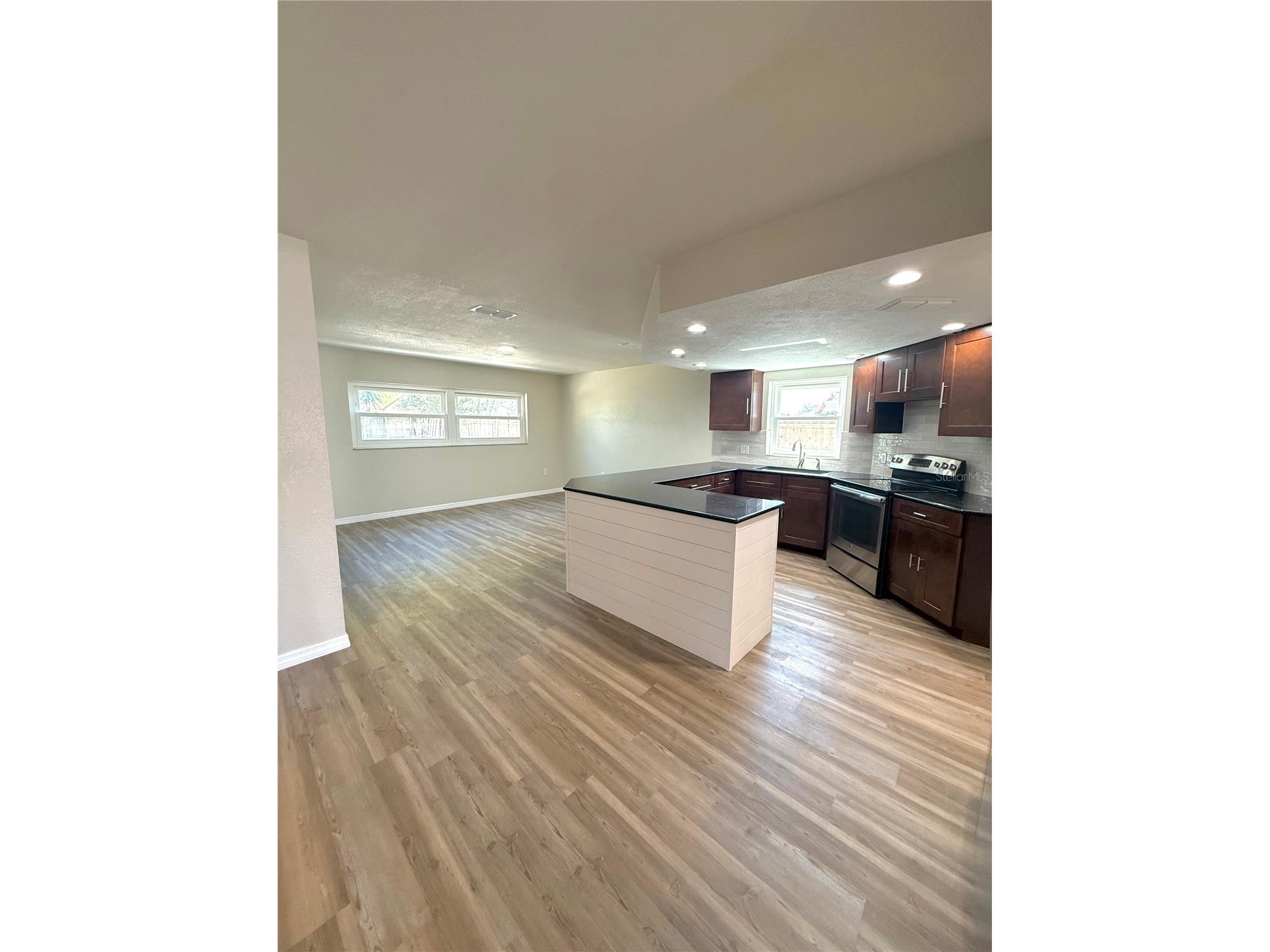 12914 Buckhorn Drive Hudson FL 34669 W7883372 image12