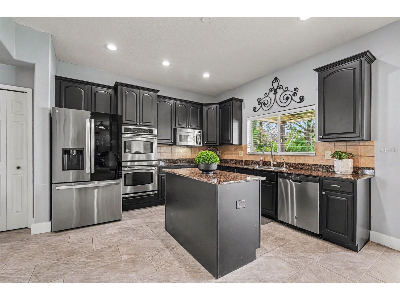 12915 Carlington Ln Riverview FL 33579 TB8519402 image4