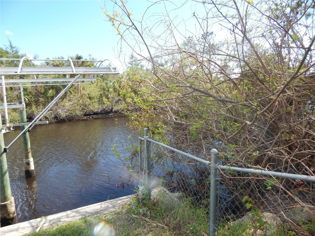 1292 Eppinger Drive Port Charlotte FL 33953 - JUPITER WATERWAY. C7468233 image10