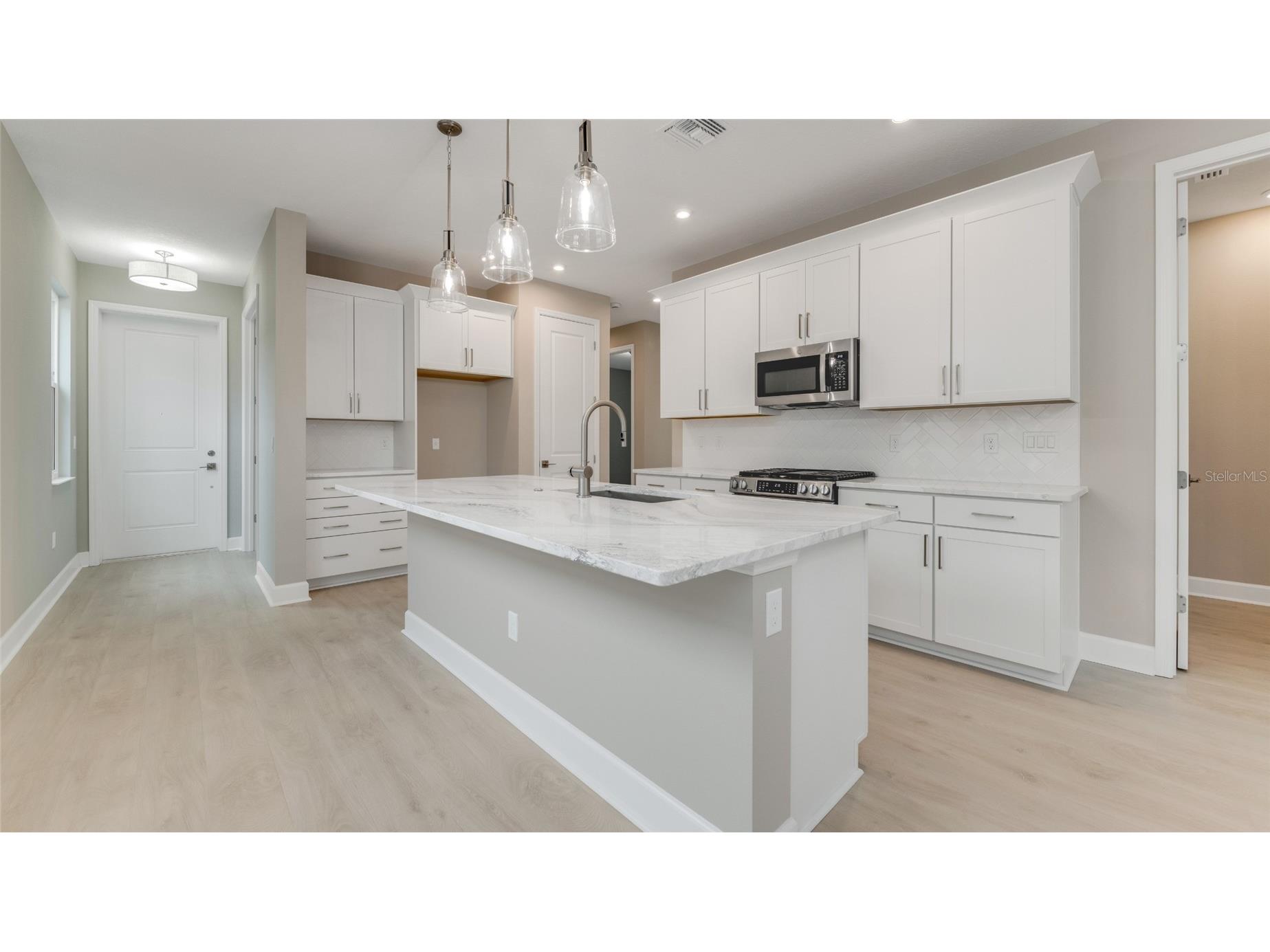 1292 Jackson Hole Court Deland FL 32724 W7882237 image5