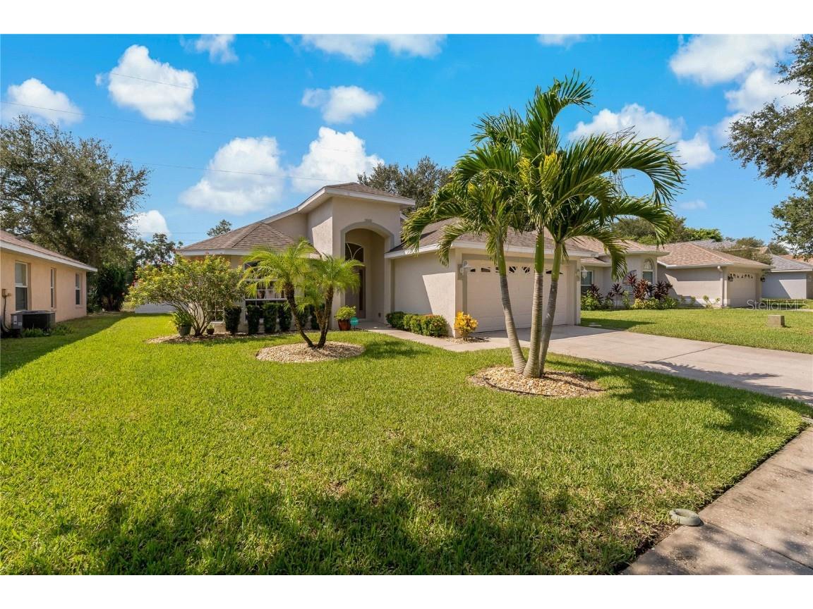 1292 Salt Lake Drive Tarpon Springs FL 34689 W7857892 image1