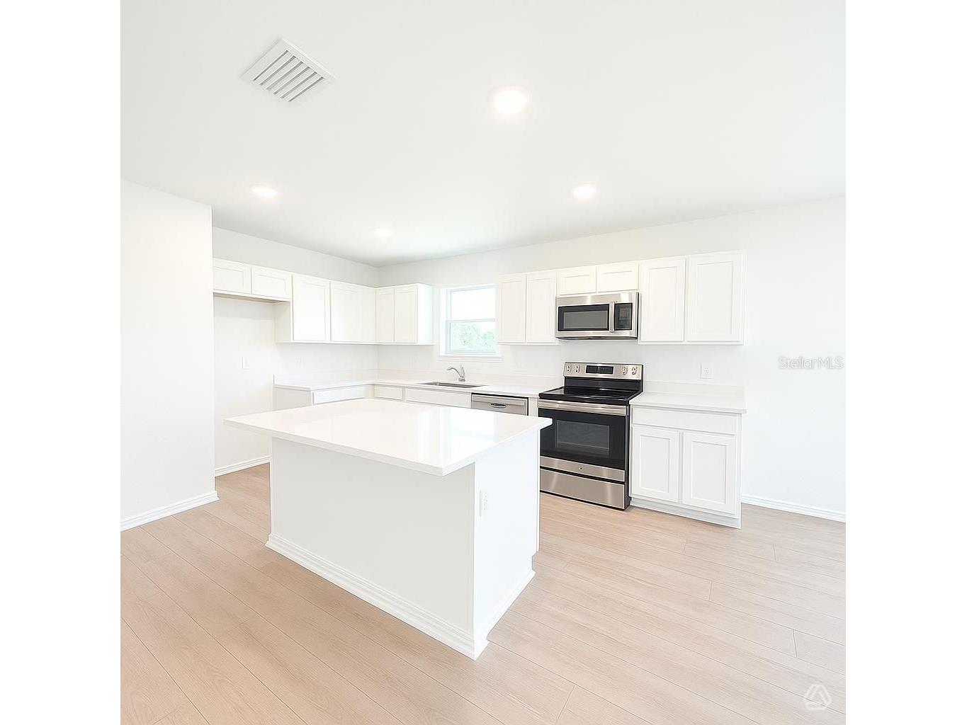 12922 Red Deer Place Parrish FL 34219 A4698981 image2