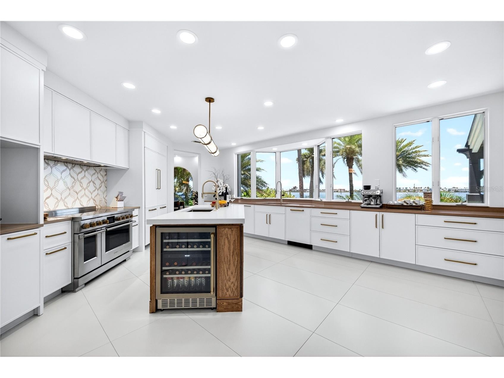 12925 42nd Terrace W Cortez FL 34215 - ANNA MARIA SOUND A4695510 image12