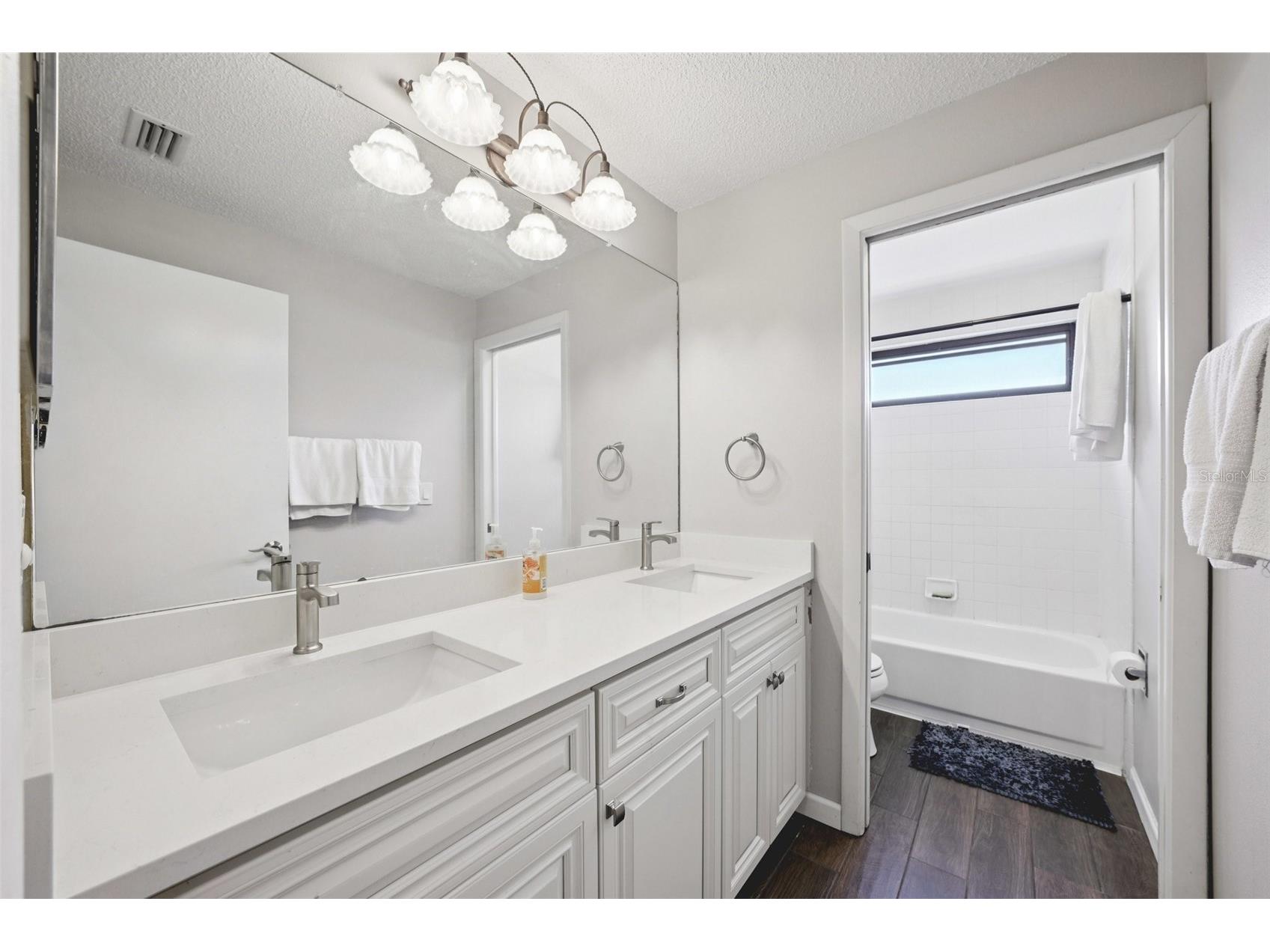 12929 Prestwick Drive Riverview FL 33579 TB8464948 image17