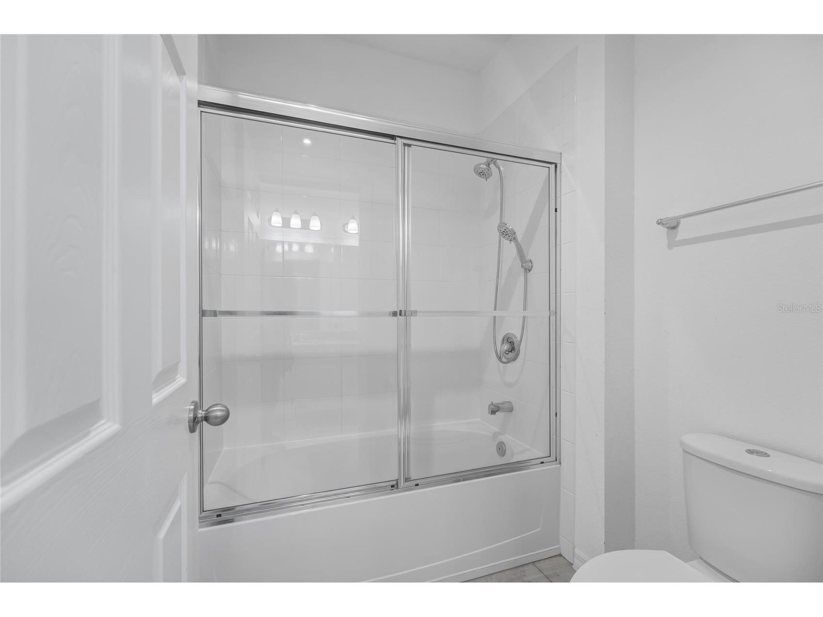 12929 Westside Village Loop Windermere FL 34786 O6417680 image32