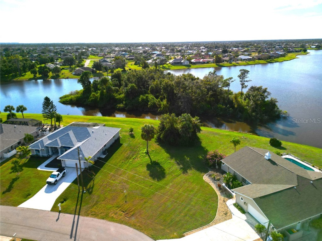 1293 Neapolitan Road Punta Gorda FL 33983 C7483307 image1
