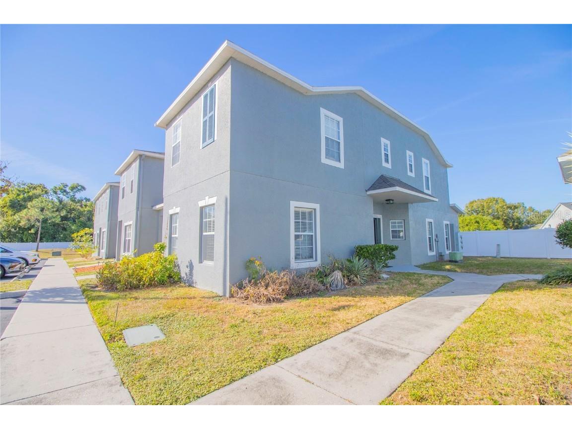 12930 Kings Crossing Drive Gibsonton FL 33534 TB8447947 image1