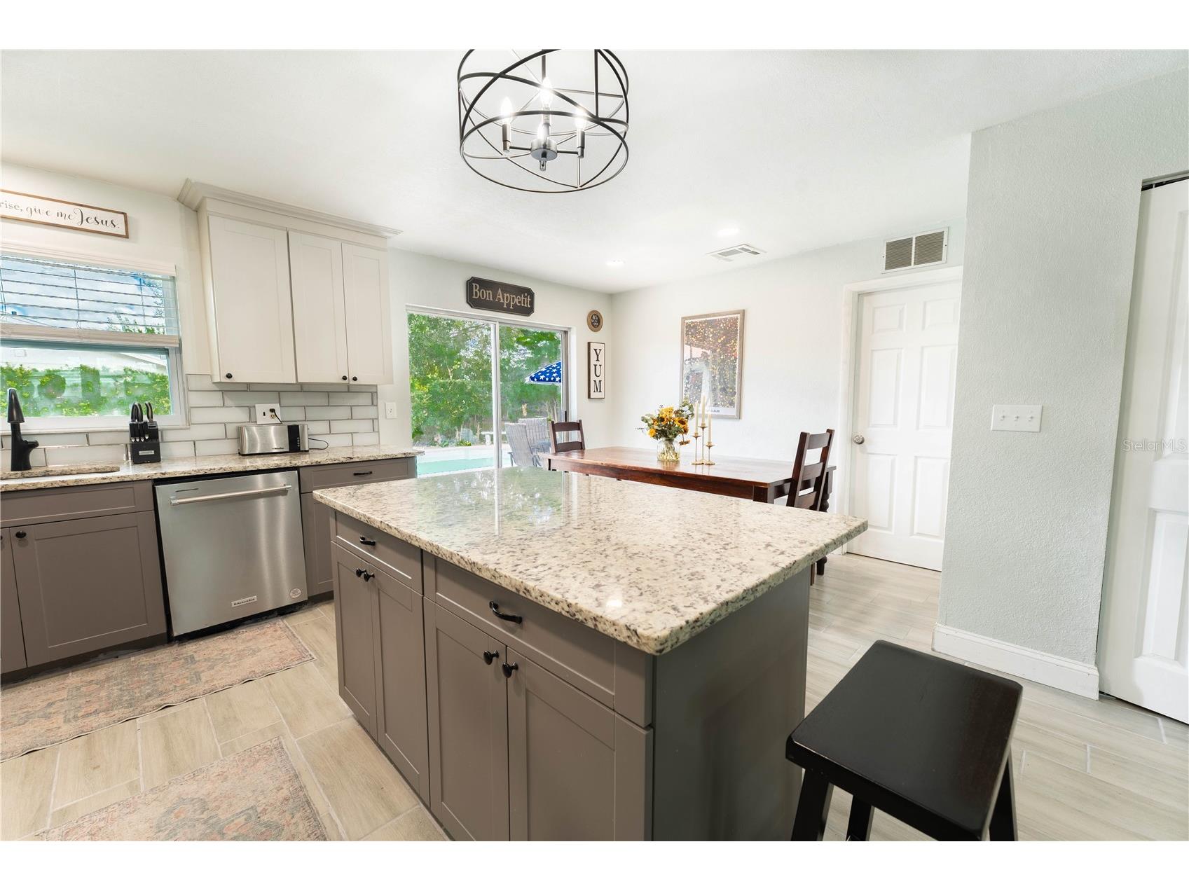12931 82nd Avenue N Seminole FL 33776 TB8471336 image14
