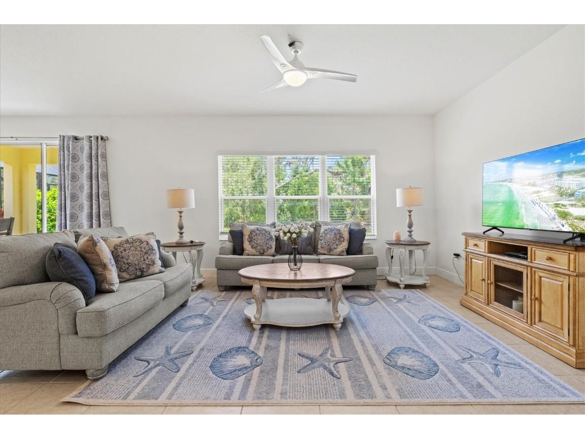 12939 Seasong Terrace Bradenton FL 34211 A4630867 image1