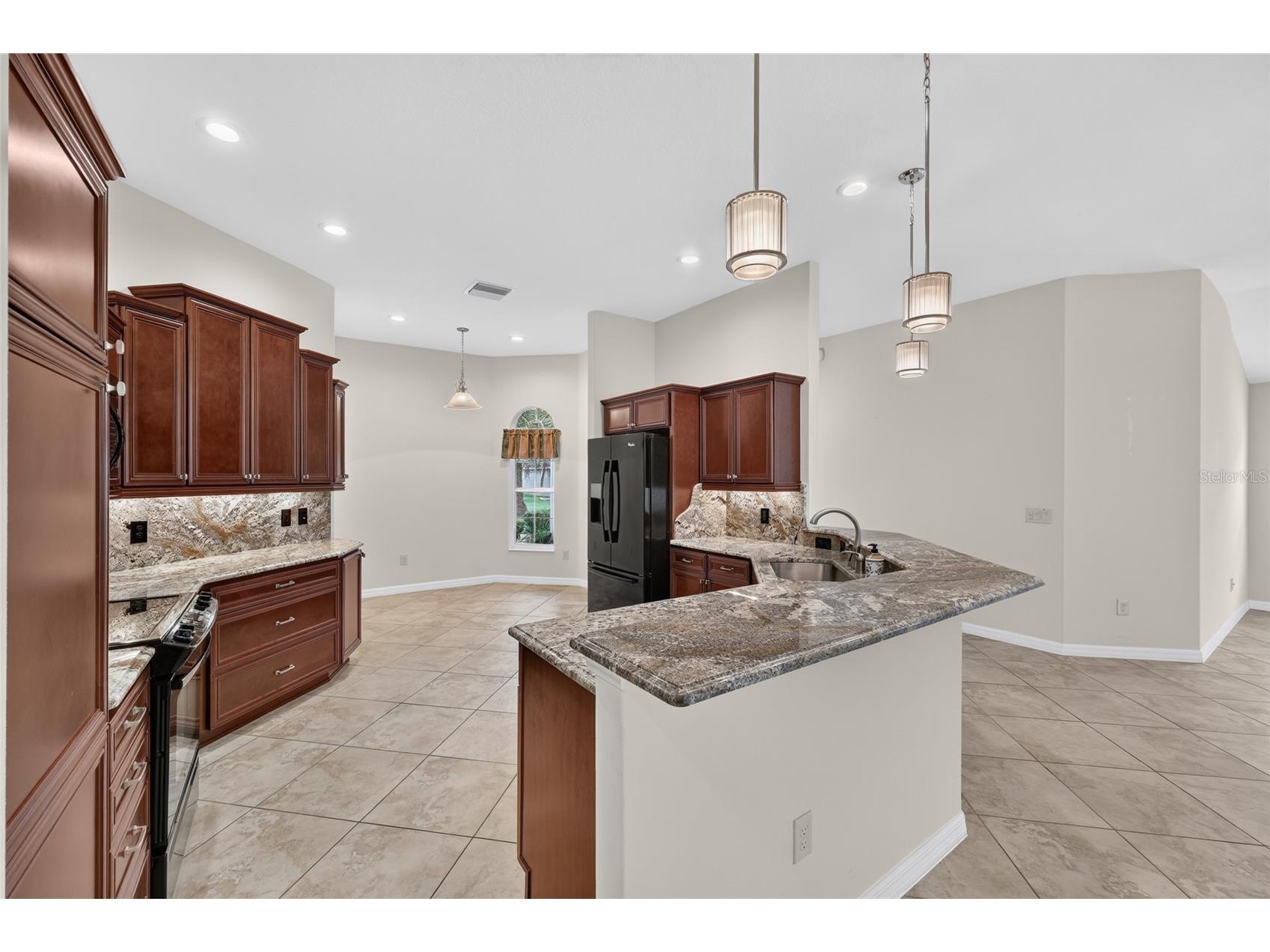 1294 Allaire Loop The Villages FL 32163 G5114378 image10