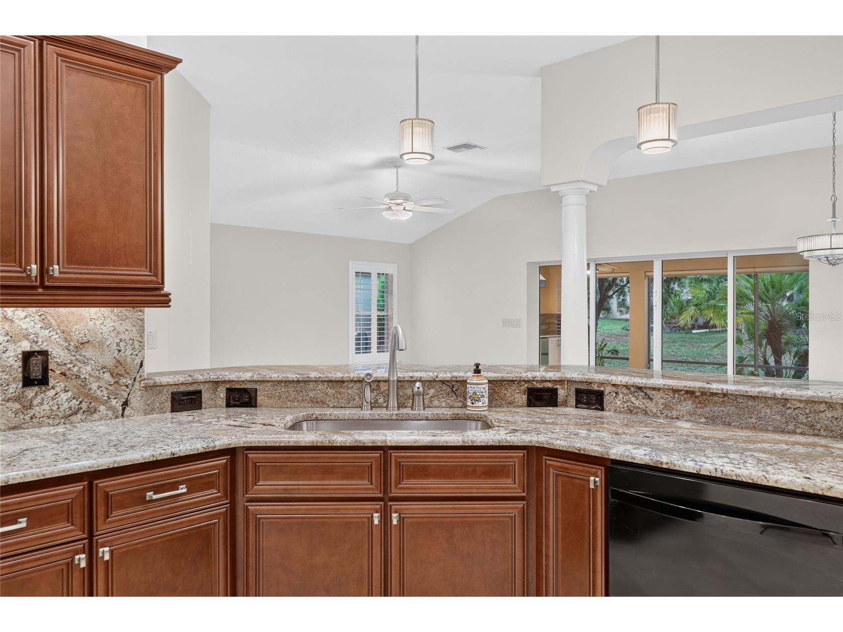 1294 Allaire Loop The Villages FL 32163 G5114378 image17