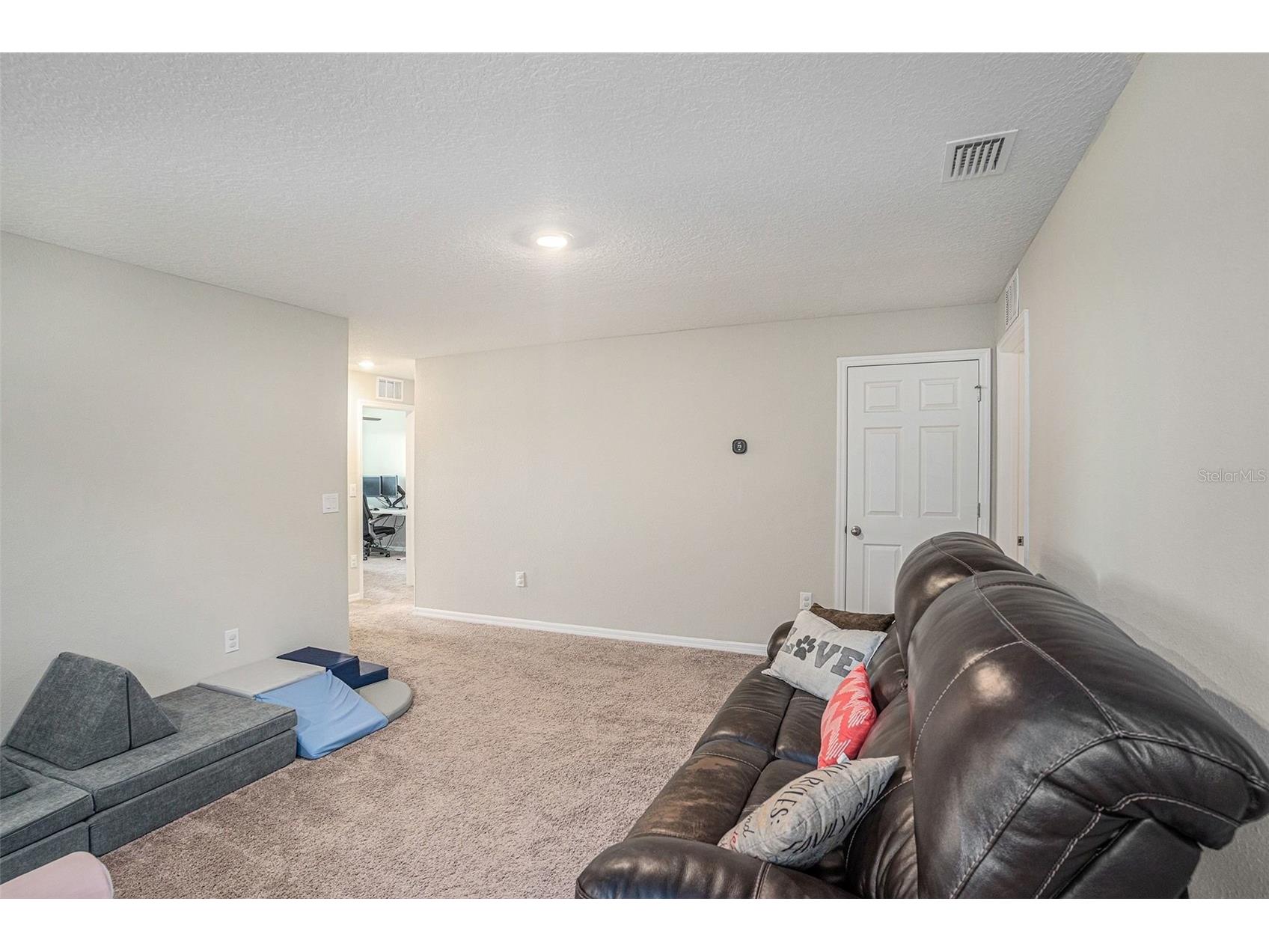 12940 Hawkstone Trail Boulevard Lithia FL 33547 TB8483113 image11