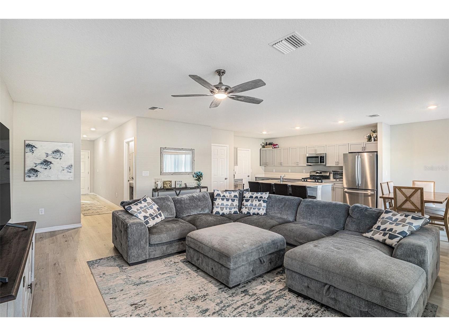 12940 Hawkstone Trail Boulevard Lithia FL 33547 TB8483113 image4