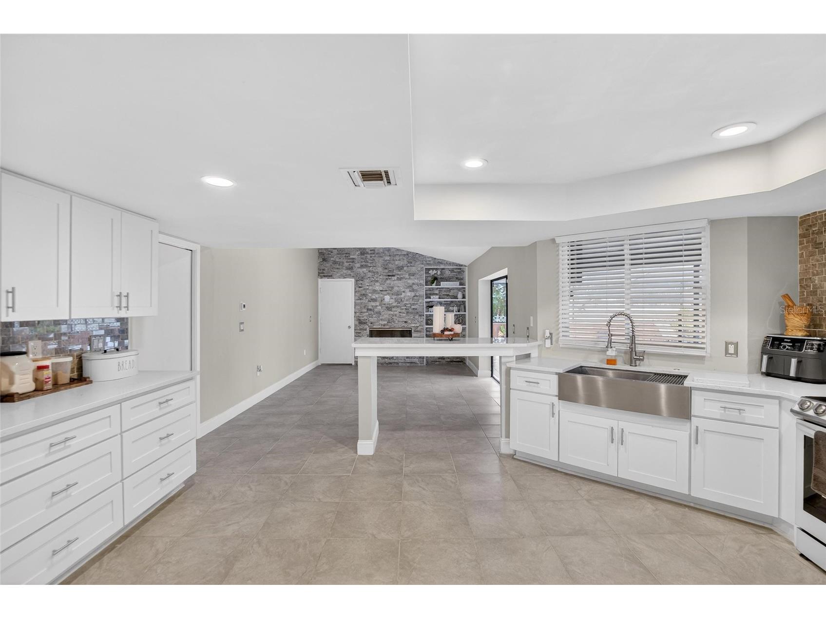 12940 Prestwick Drive Riverview FL 33579 TB8484515 image100