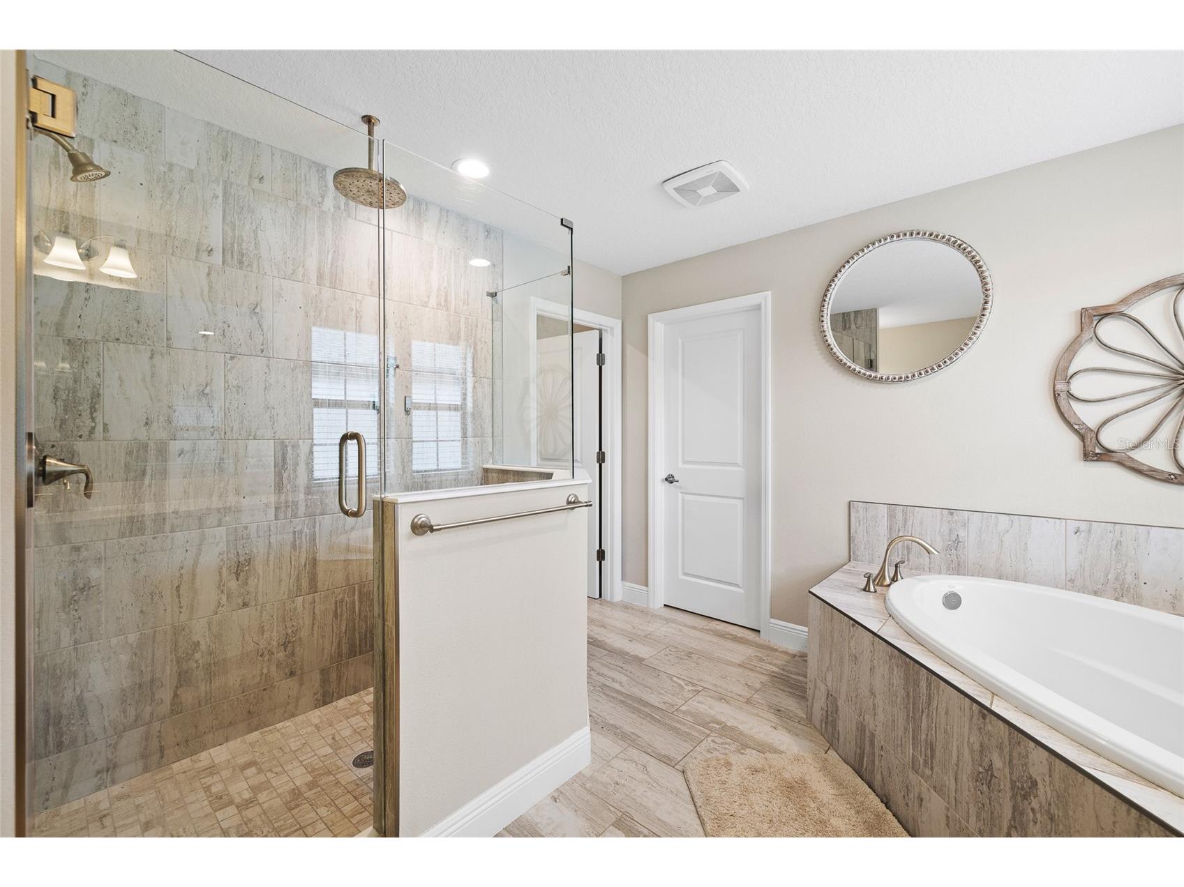 12940 Steed Trace Loop Lithia FL 33547 TB8497238 image32