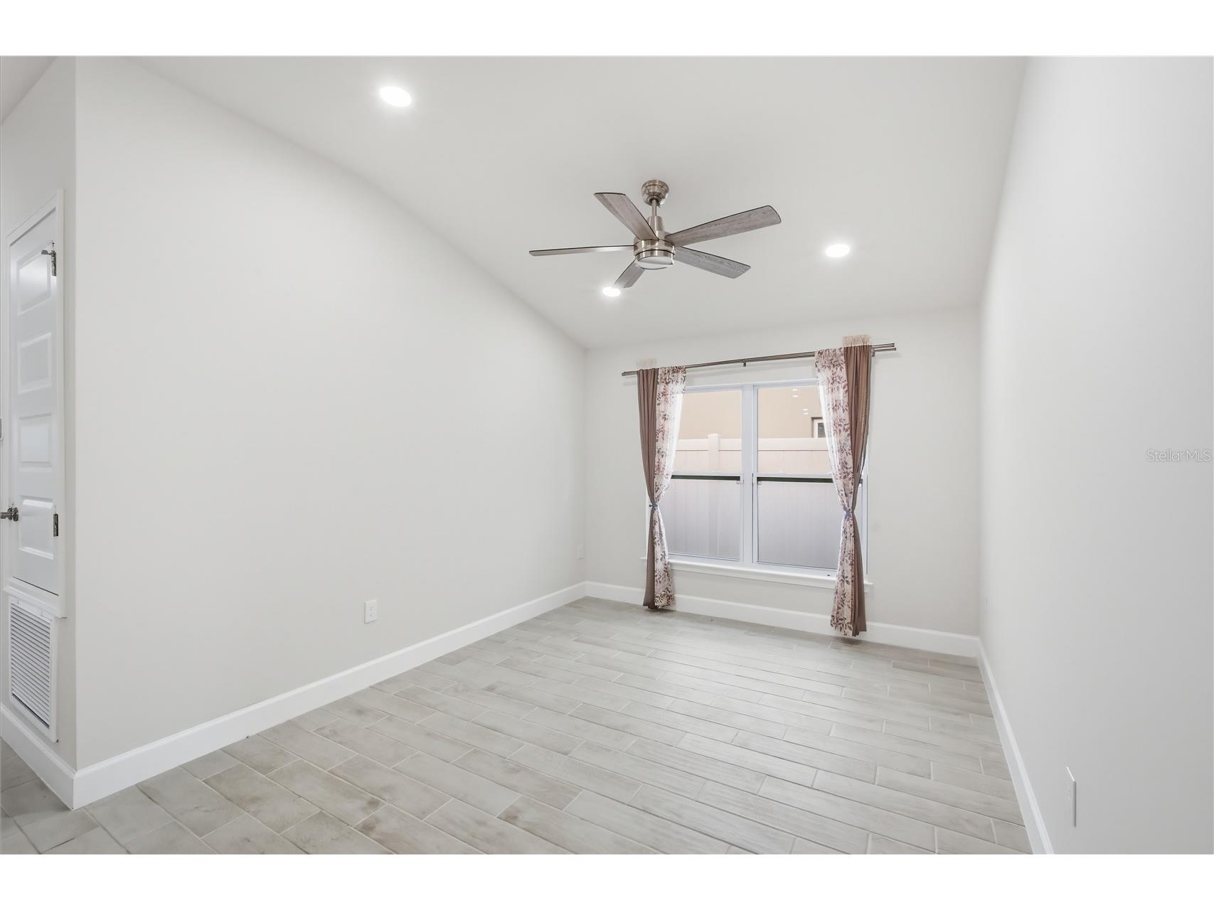 12945 Ogden Glade Road Dade City FL 33525 TB8485517 image6